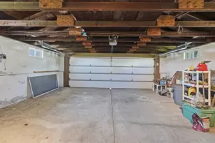 43 Robin Rd, Worcester, MA 01604 - Photo 28
