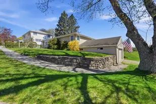 43 Robin Rd, Worcester, MA 01604 - Photo 4