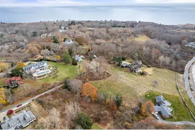 5 Elm Avenue, Gloucester, MA 01930 - Photo 8