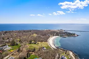 5 Elm Ave, Gloucester, MA 01930 - Photo 4