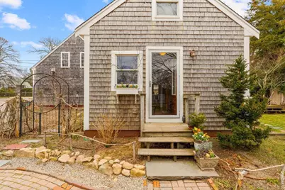 955 Main Street, Barnstable, MA 02655 - Photo 10