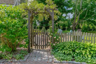 955 Main Street, Barnstable, MA 02655 - Photo 8