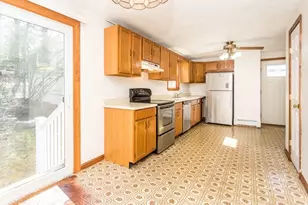 45 Piedmont Ave, Waltham, MA 02451 - Photo 6