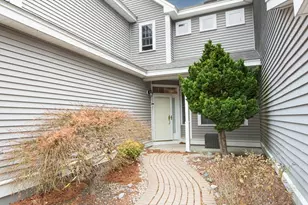 806 Ledgewood Way, Clinton, MA 01510 - Photo 34