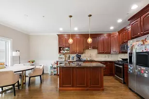 806 Ledgewood Way, Clinton, MA 01510 - Photo 4