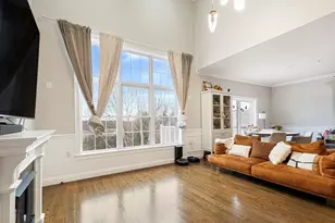 806 Ledgewood Way, Clinton, MA 01510 - Photo 2