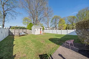 83 Wilson Ave, Weymouth, MA 02188 - Photo 32