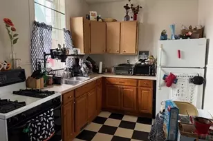 64-66 Pleasant St, Easthampton, MA 01027 - Photo 34