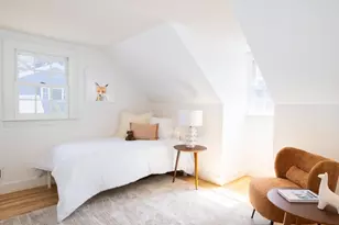191 Newton St, Brookline, MA 02445 - Photo 18