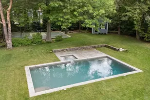 191 Newton St, Brookline, MA 02445 - Photo 32