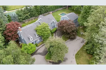 191 Newton St, Brookline, MA 02445 - Photo 30
