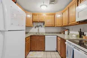 219 Central St, Lowell, MA 01852 - Photo 10