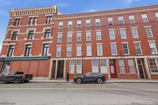 219 Central St, Lowell, MA 01852 - Photo 2