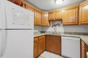 219 Central St, Lowell, MA 01852 - Photo 12