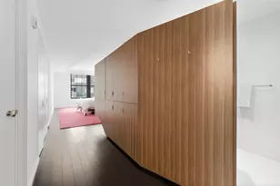 9 W Broadway, Boston, MA 02127 - Photo 8