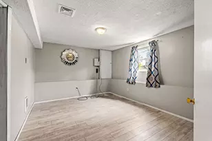 19 Rosewood Ave, Billerica, MA 01821 - Photo 24