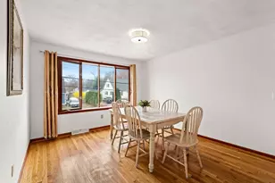 19 Rosewood Ave, Billerica, MA 01821 - Photo 6