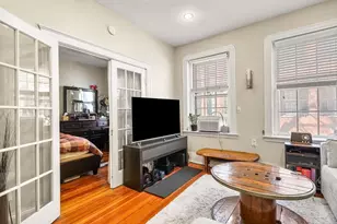 70 Revere St, Boston, MA 02114 - Photo 8