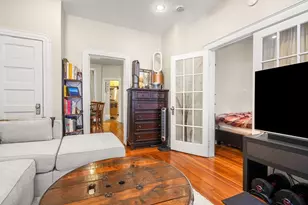 70 Revere St, Boston, MA 02114 - Photo 16