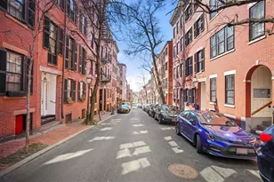 70 Revere St, Boston, MA 02114 - Photo 22