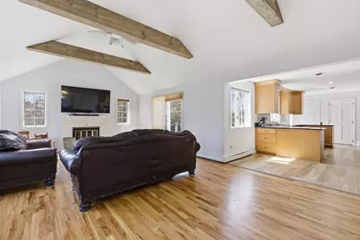 28 Lancelot Ct, Norwood, MA 02062 - Photo 10