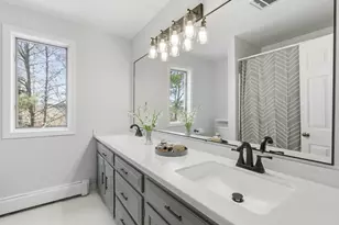 28 Lancelot Ct, Norwood, MA 02062 - Photo 26
