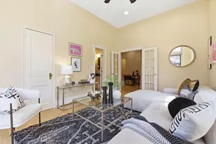 271 Dartmouth, Boston, MA 02116 - Photo 6
