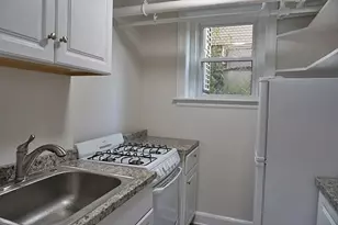 95 Adams St, Waltham, MA 02453 - Photo 4