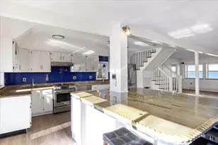 36 Ocean St, Marshfield, MA 02050 - Photo 12