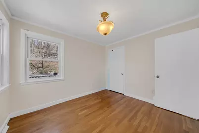525 Winthrop St, Medford, MA 02155 - Photo 14