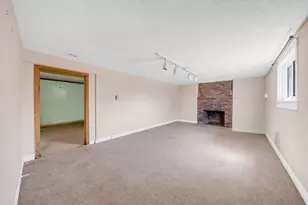 525 Winthrop St, Medford, MA 02155 - Photo 30