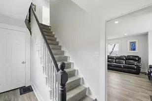 7 Cherry St, Southborough, MA 01745 - Photo 10