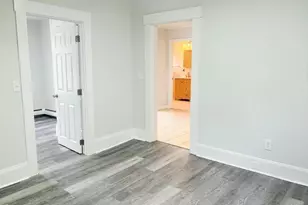 15 Ellsworth St, Somerville, MA 02145 - Photo 8