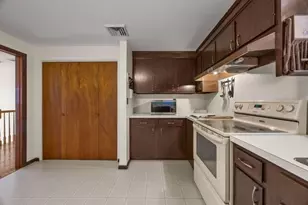 146 Hillside Dr, Barnstable, MA 02632 - Photo 10