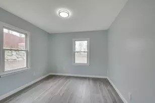 101 Laurie Ln, Lowell, MA 01854 - Photo 20