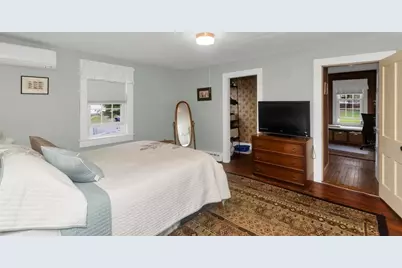 30 S Westfield Street, Agawam, MA 01030 - Photo 32