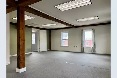 31 Bridge St, Shelburne, MA 01370 - Photo 2