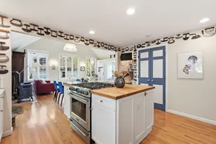 10 Dana St, Amherst, MA 01002 - Photo 12