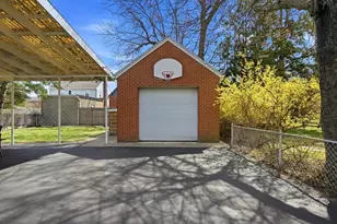 75 Tufts St, Arlington, MA 02474 - Photo 28