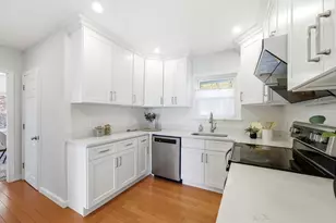 75 Tufts St, Arlington, MA 02474 - Photo 10