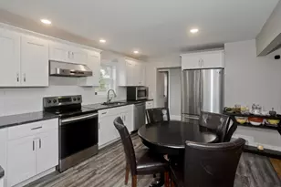 174 Abbott St, Springfield, MA 01118 - Photo 18