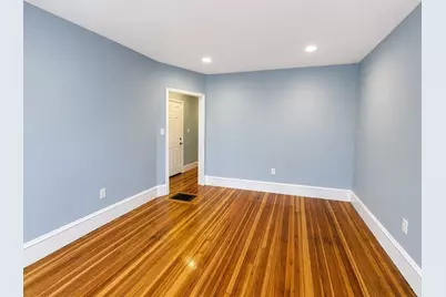 9 Nightingale St #2, Boston, MA 02124 - Photo 4