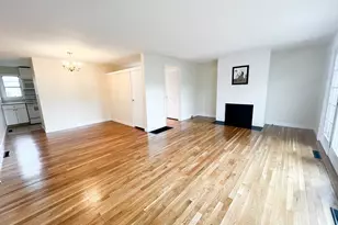 11 Oak St, Wellesley, MA 02482 - Photo 4