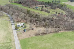 464 Main Rd, Gill, MA 01354 - Photo 32