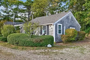 17 17A 17B Cranberry Ln, Falmouth, MA 02536 - Photo 26