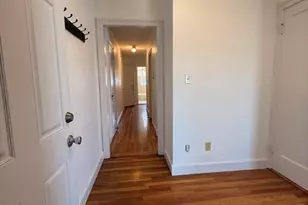 31 Chestnut St, Worcester, MA 01609 - Photo 2