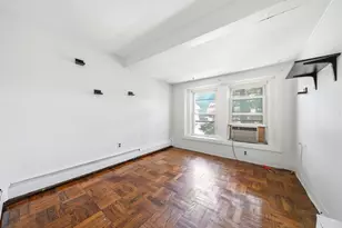 23 Edmund St, Malden, MA 02148 - Photo 2