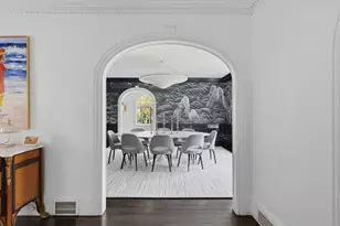 98 Carlton St, Brookline, MA 02446 - Photo 8