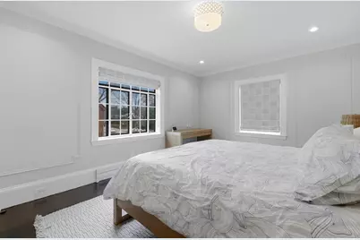 98 Carlton St, Brookline, MA 02446 - Photo 24