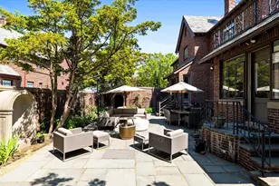 98 Carlton St, Brookline, MA 02446 - Photo 34